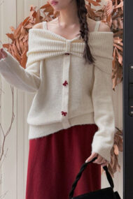 Off-Shoulder Bow Button Long Sleeve Wool Knitted Sweater - Image 7