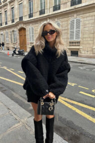 Solid Patchwork Chunky Fluffy Turtleneck Sweater - Image 7