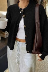 Minimalist Button Long Sleeve Cardigan - Image 9