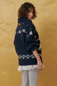 Fair Isle Contrast Reindeer Collar Sweater - Image 4