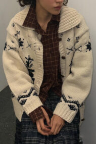 Fair Isle Contrast Reindeer Collar Sweater - Image 7