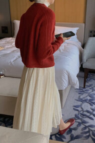 Vintage Ribbed Cropped Cardigan - Image 2