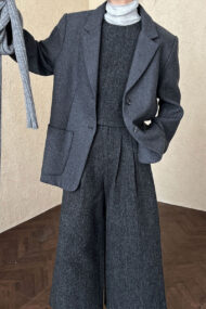 Wool Blend Relaxed Fit Blazer - Image 4