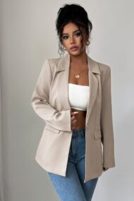 Minimalist Long Sleeve Blazer - Image 7