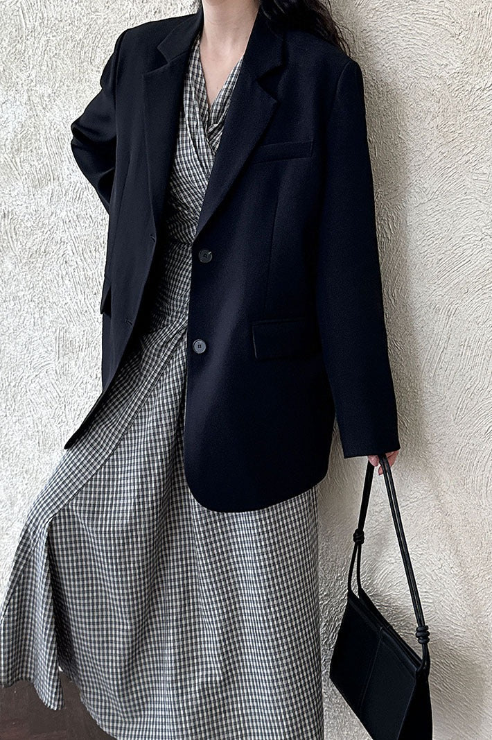 c58f0b255355ec8c6aee3ae571e3e5e9_72eef859-7c52-48d6-941d-34e9157dedb4 Split Back Relaxed Fit Blazer - Image 1