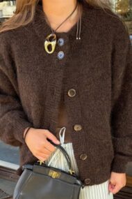 Minimalist Button Long Sleeve Cardigan - Image 4