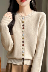 Color Button Solid Velvet Cardigan - Image 7